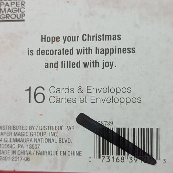 NWT 16 Cozy Christmas Tree Scene Fireplace Holiday Cards Paper Magic Sealed Box - Picture 3 of 4